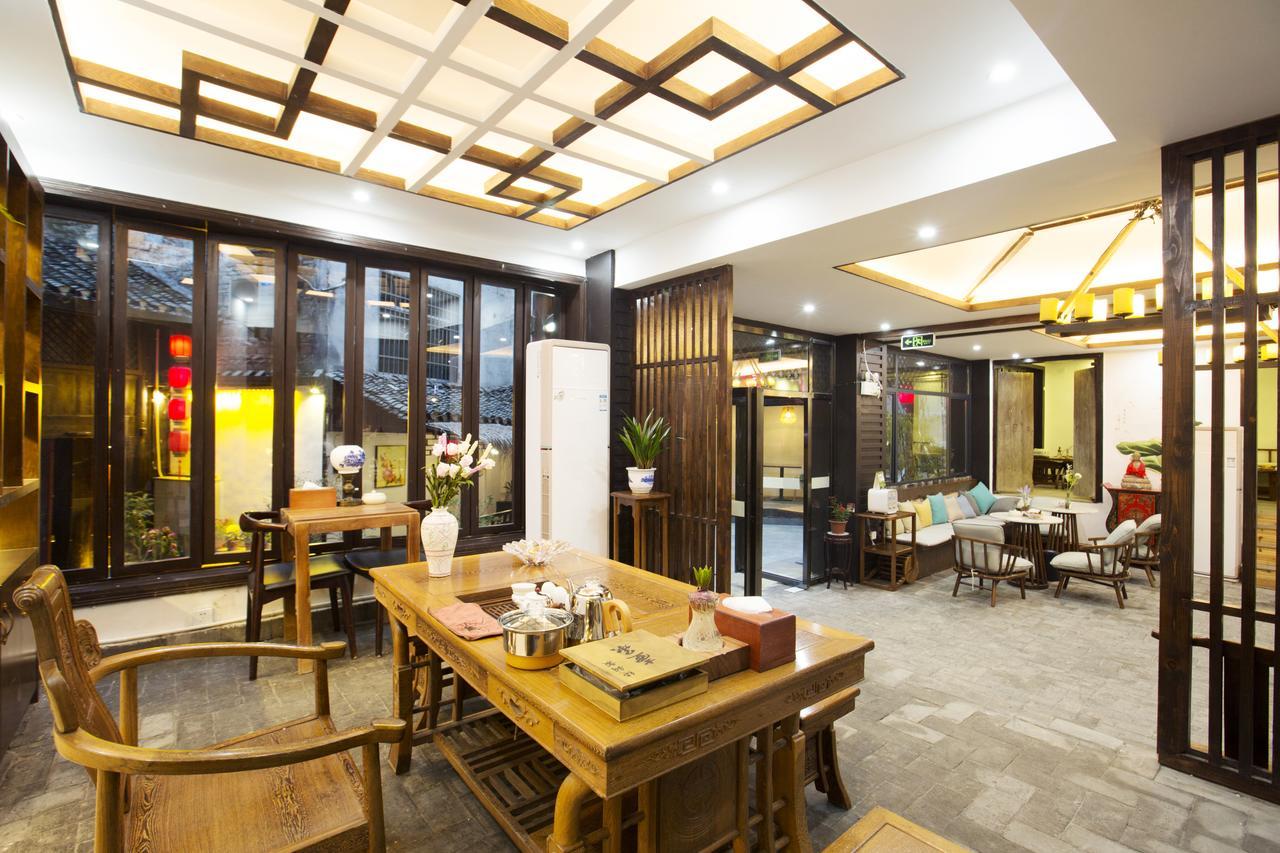 Fenghuang Poshan Inn Exterior foto