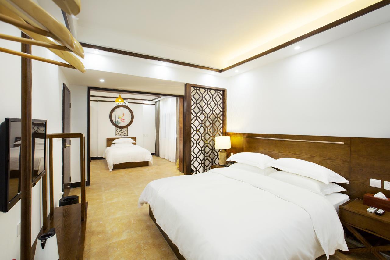 Fenghuang Poshan Inn Exterior foto