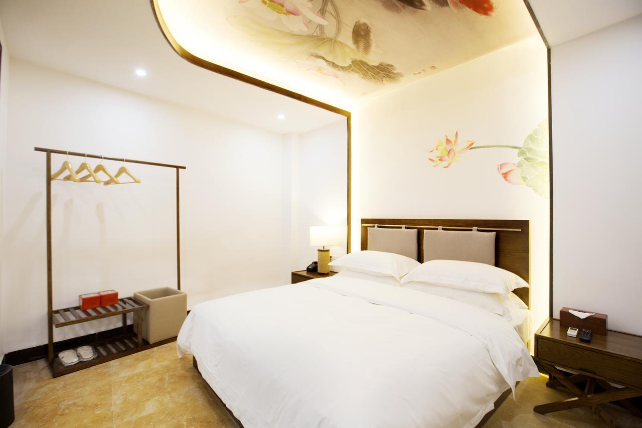 Fenghuang Poshan Inn Exterior foto